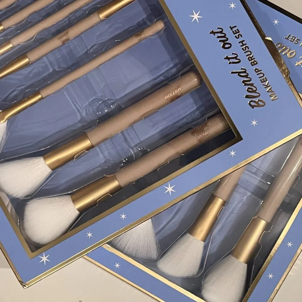 Blending Make Up Brushes. (2 sets / 7 brushes‎ in a set) (NEW) (h/x)